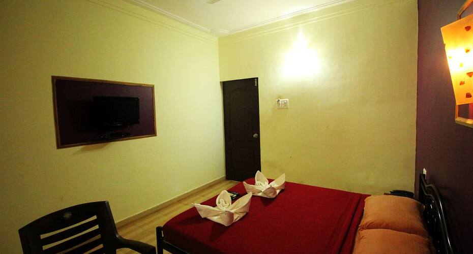 Miroslav Holiday Home, Goa 5